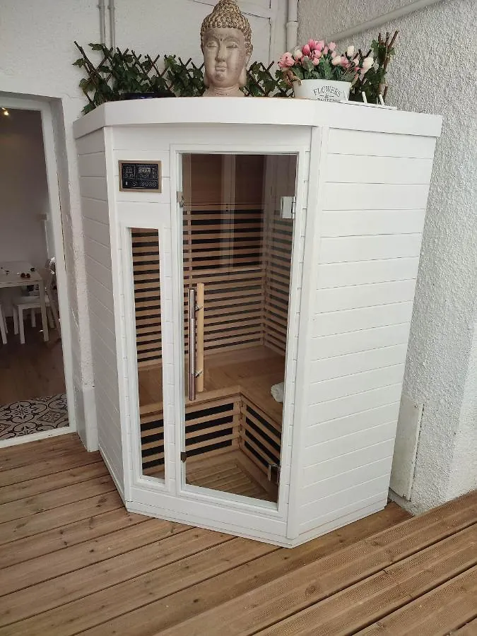 Les Loges De Montauban Lägenhet 0*,